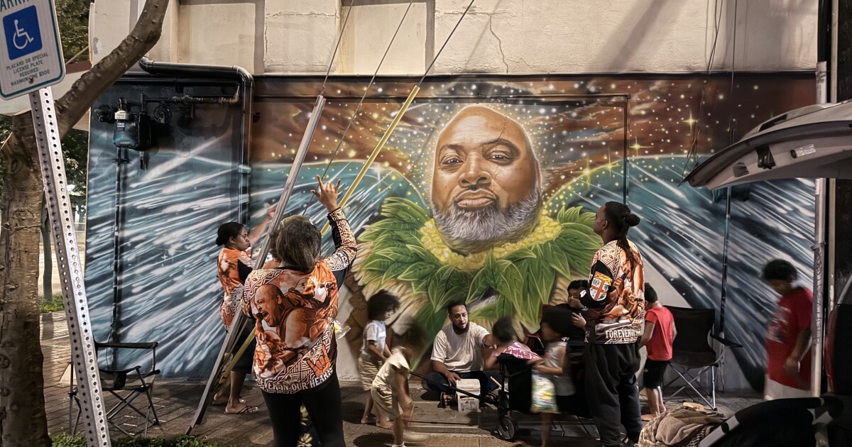 Late musician Fiji's soul shines through Kaimukī mural | Hawai'i